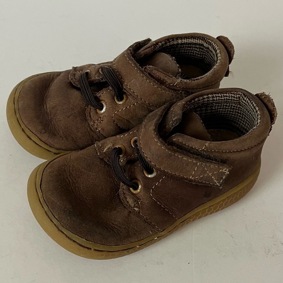 Livie & Luca Brown Leather Slip On Boy’s Dress Shoes Size 5 - Picture 2 of 8